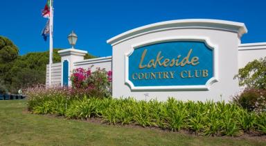 Country Club Lake Side
